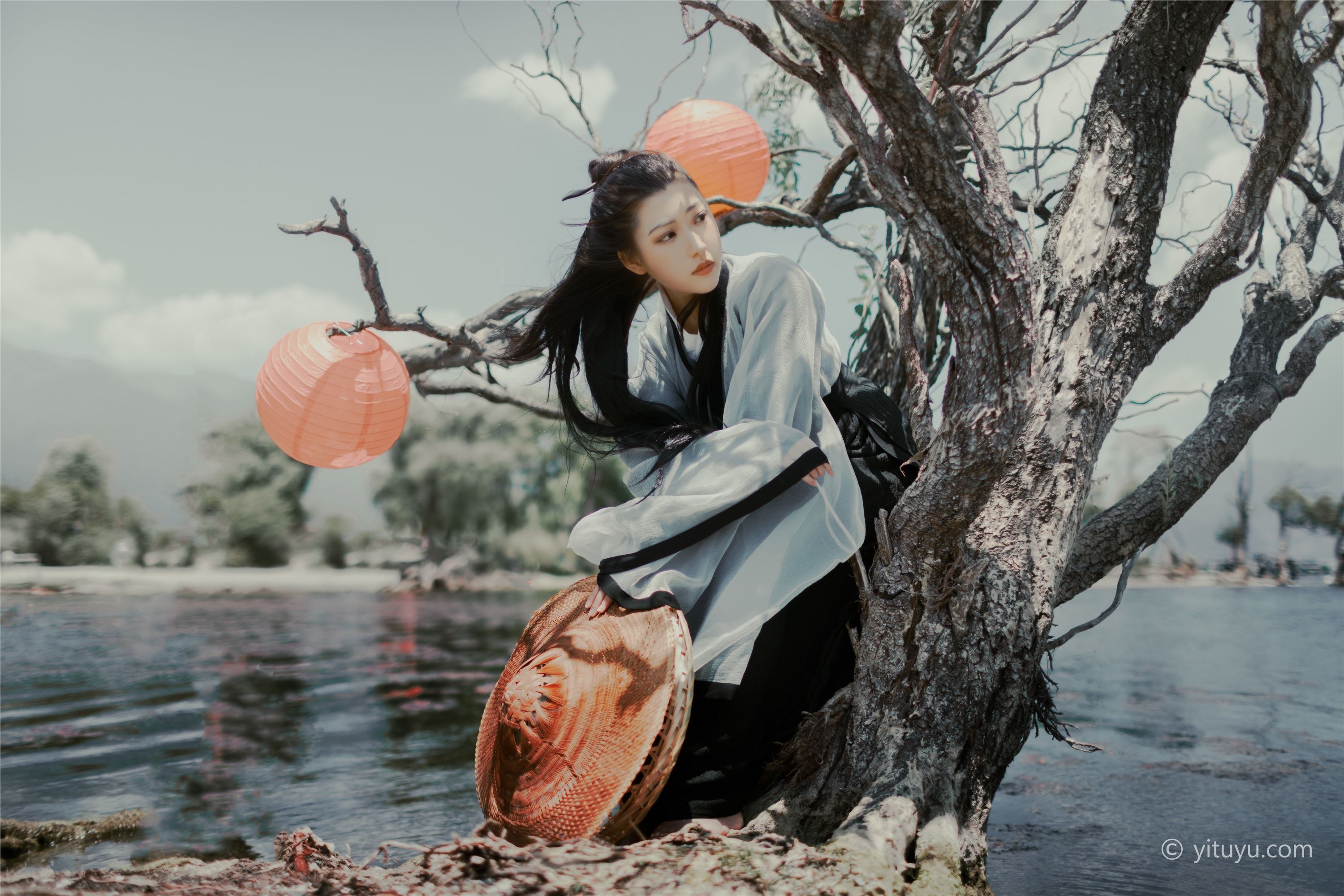 YITUYU艺图语  2021.06.09 风之子 静静